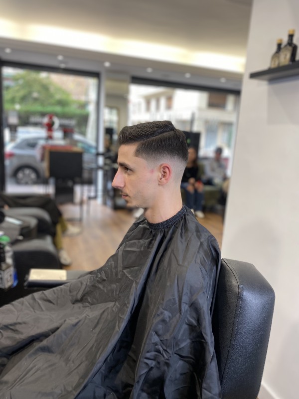 Offre étudiante coupe Homme Marseille 8 ème